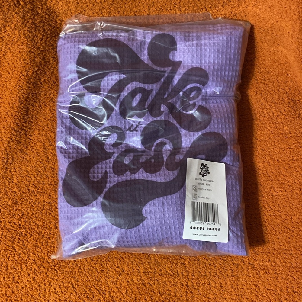 NWT Cocus Pocus purple waffle knit robe with Take It Easy on back - Picture 4 of 6